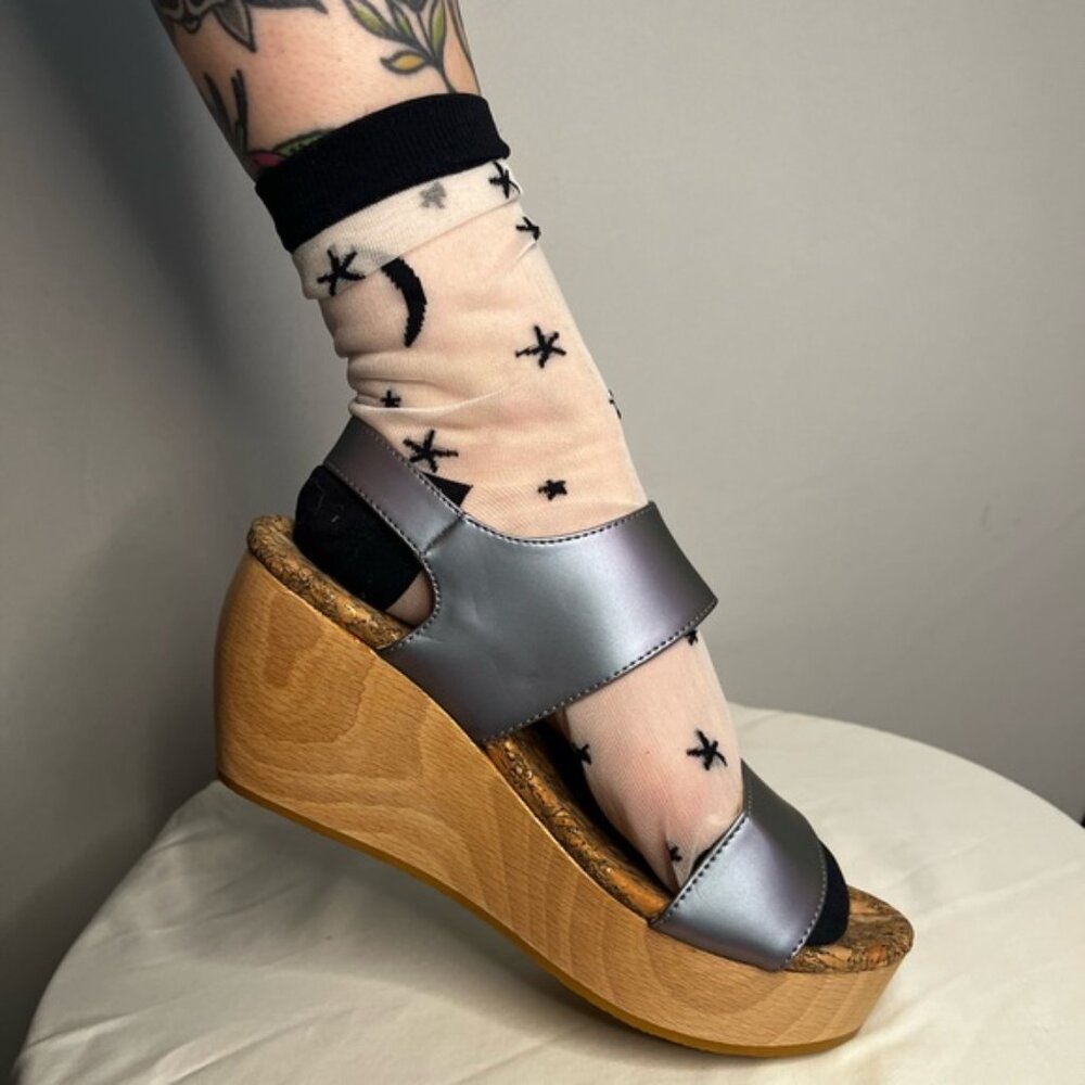 Sydney Brown Vegan Rainbow Strappy Wood Heeled Wedges New With Tags